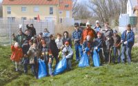 Teilnehmer der Aktion "Saubere Gemeinde"